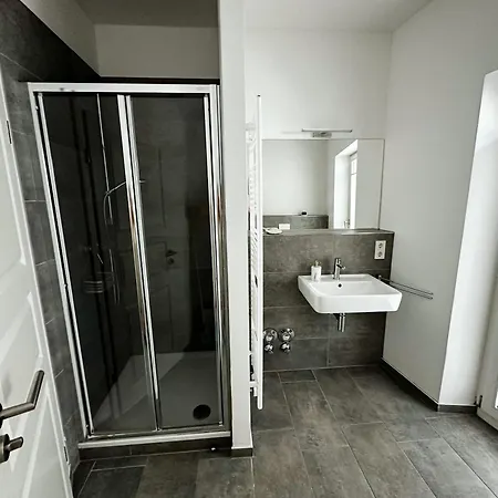 Sali Homes - Urban Escape - Modern With Balcony & View *