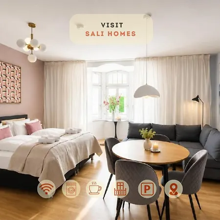 Sali Homes - Urban Escape - Modern With Balcony & View *